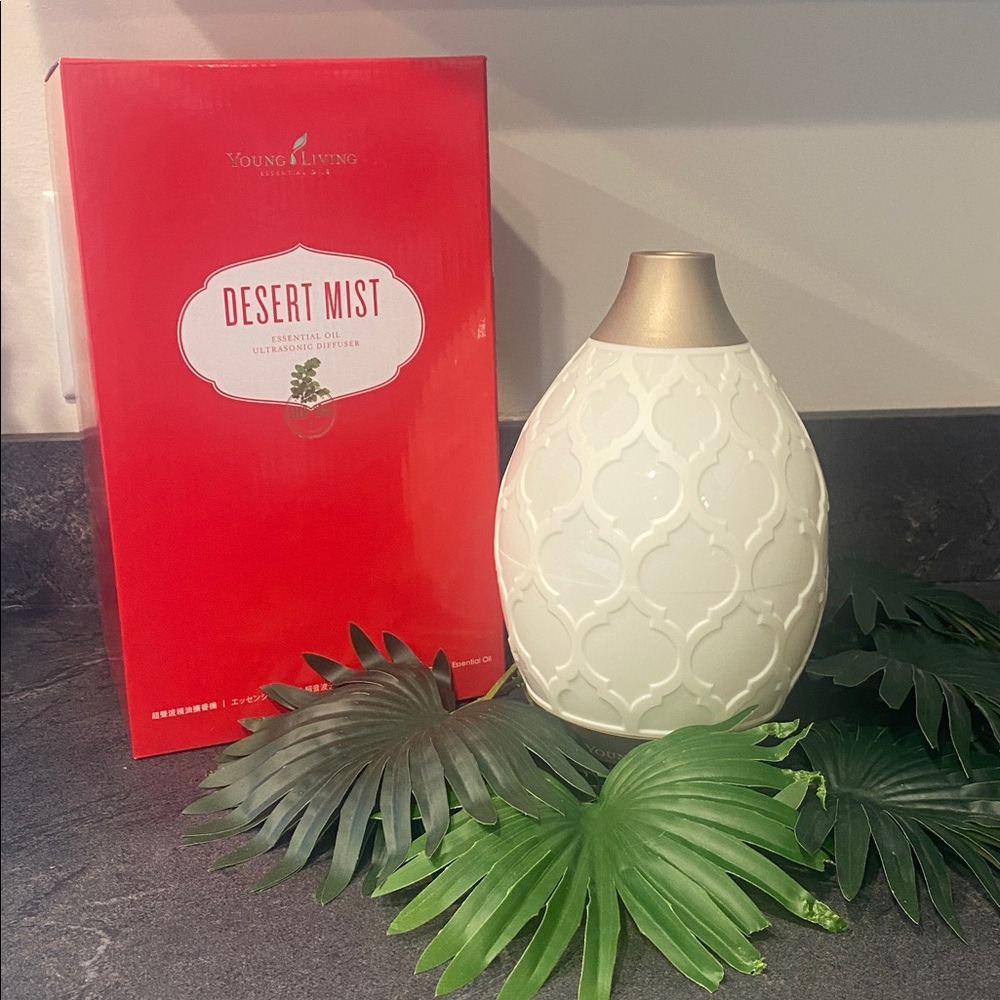Young Living White and Gold Desert Mist Diffuser